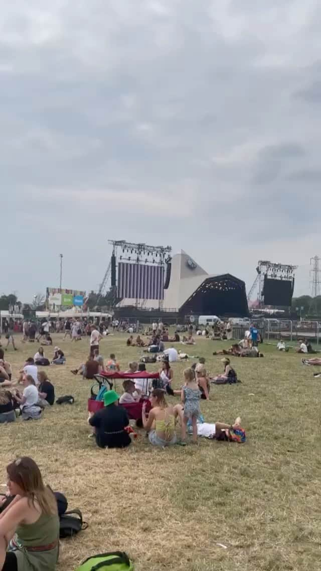 フィンクのインスタグラム：「Although I am not playing @glastofest this year (shame) I am there in spirit - yesterday they were using “Sort Of Revolution” to tune the PA at the pyramid stage !!   This fills me with so much pride - for many reasons - firstly because it is a dream to grace that field with my music - secondly - I made “Sort Of Revolution” by hand in a loft studio in Brighton on an old @soundcraftmixers mixing desk with my friends and brothers @guy_fink_bass and @timwthornton in the sweltering heat of 2008 with 2 mics - Tim’s kick drum was stuffed with bath towels and draped  with a @sum41 promotional dressing gown to get the low end and and me and guy spent many nights inch by inch on the mix getting it as close to perfection as we could … trying to raise our sound game from this tiny bedroom studio to compete with the Sonics of the big boys …  This track was considered a weird hybrid by our professional listeners when we played them the demos - but I stuck to my guns and insisted that dub and folk and soul could sit together at the musical table and get along ….  I am proud beyond words that this little slice of 2008 DIY has made it into the PA of the most important sound system in the world - even if it is just used to tune the system a little - that, in a way, as a producer, is the biggest compliment the techies could ever give me…  I hope you all have an amazing weekend at the greatest festival ever …  My thanks to @harry_lang for sending me this moment …」