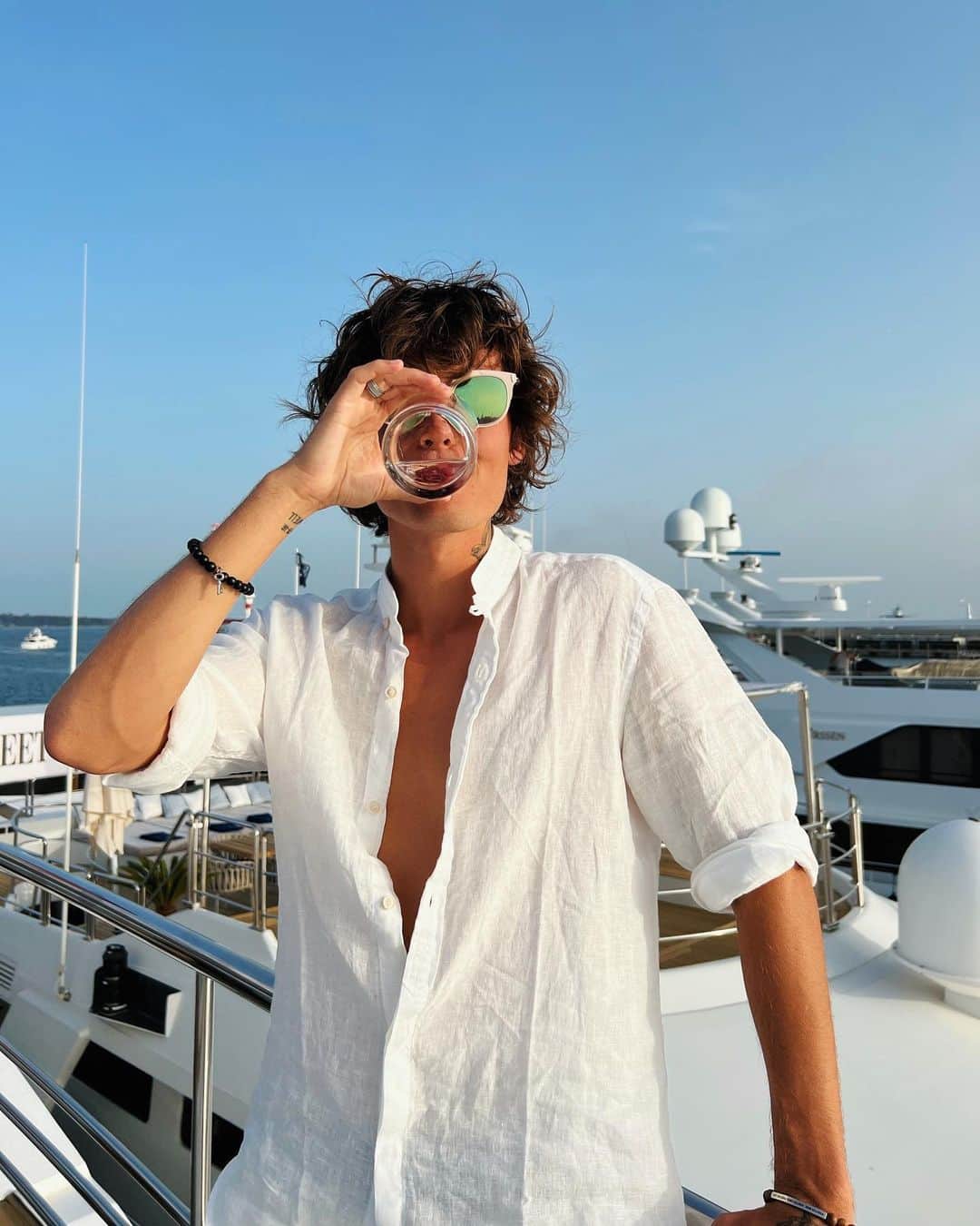 Christian Collinsさんのインスタグラム写真 - (Christian CollinsInstagram)「a boat ride to anywhere, where would you go?」6月24日 23時04分 - christiancollins