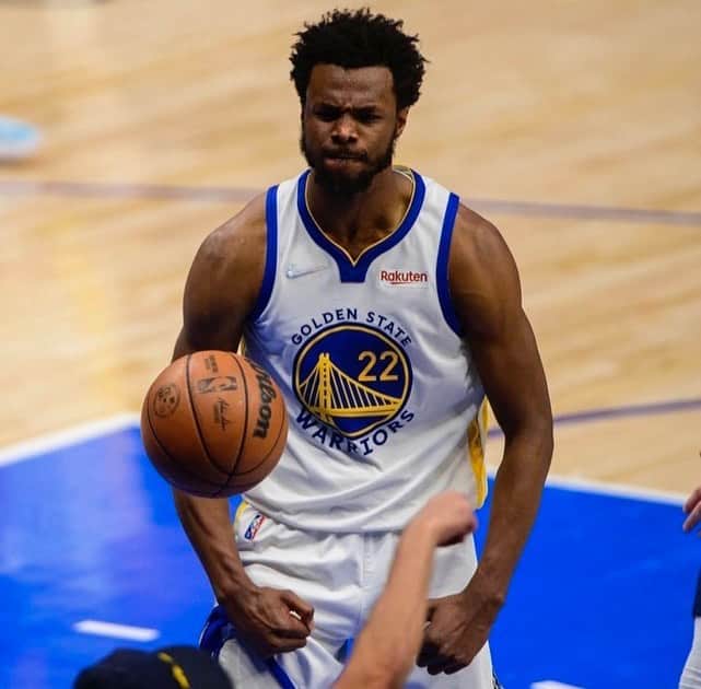 アンドリュー・ウィギンスのインスタグラム：「Holding a grudge and I’m taking it far 😤」