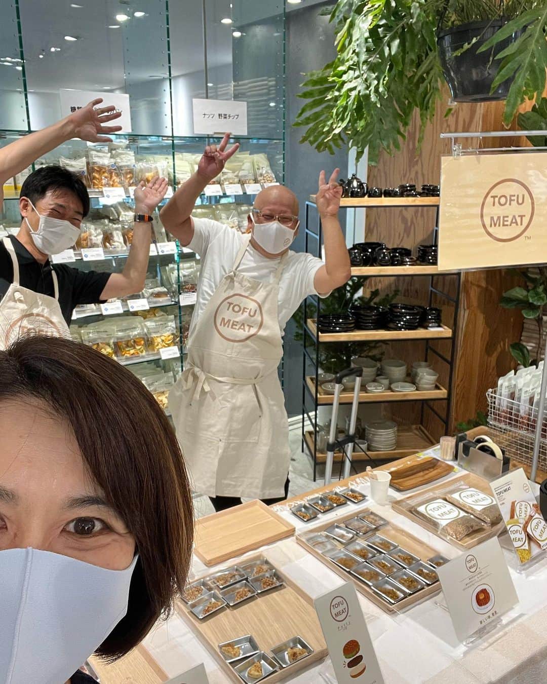 王理惠のグルメインスタ