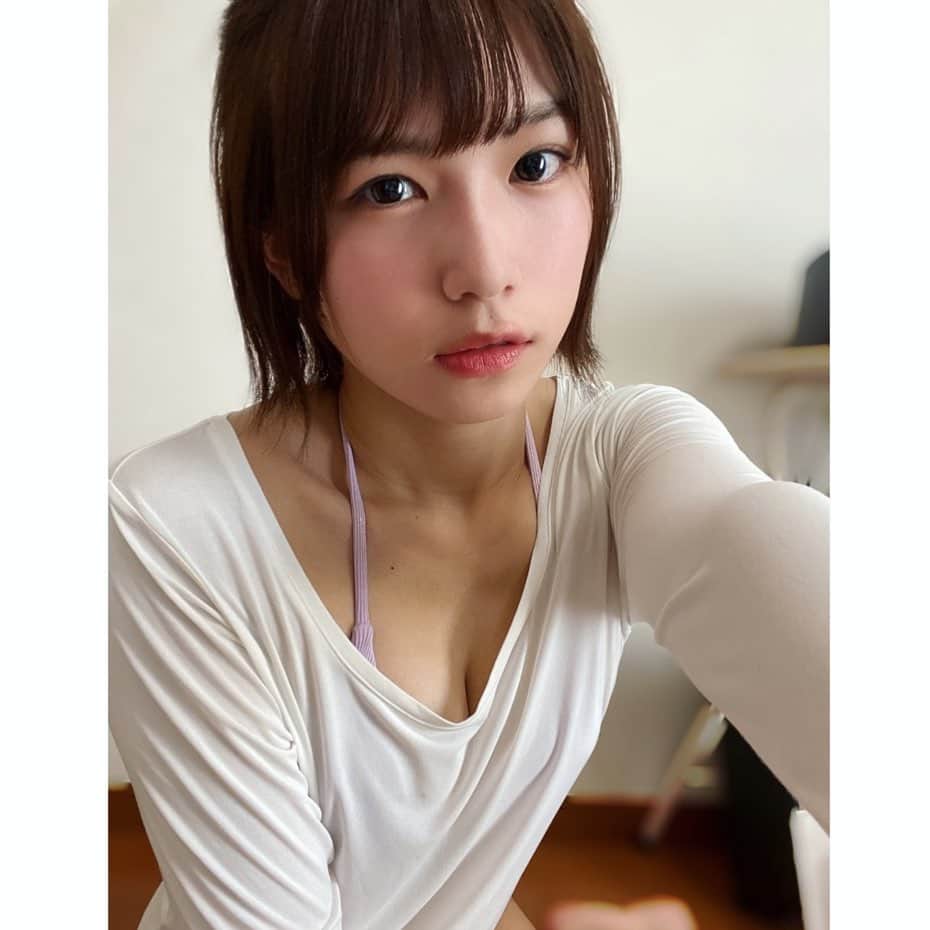 村上りいなさんのインスタグラム写真 - (村上りいなInstagram)「近づいていい？。。  #instagood #followme #selfie #gravure #cosplay #japanesegirl #love #漂亮 #泳衣 #攝影 #拍照 #데일리　#좋아요　#셀카　#팔로우」6月25日 13時39分 - riina_murakami