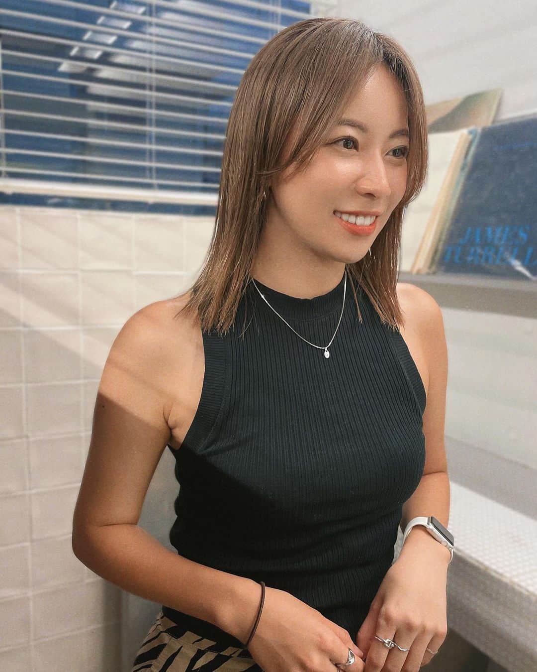 平野杏梨のインスタグラム：「みずきのヘッドスパほんっとに気持ちいし頭がスッキリするから定期的にしなきゃダメみたい🥺 今回カラーはしてないけどこないだカラーしたのが落ちてきてめっちゃくちゃ良い色💓  いつもありがとう🥺❤️ @kuri__mizu」