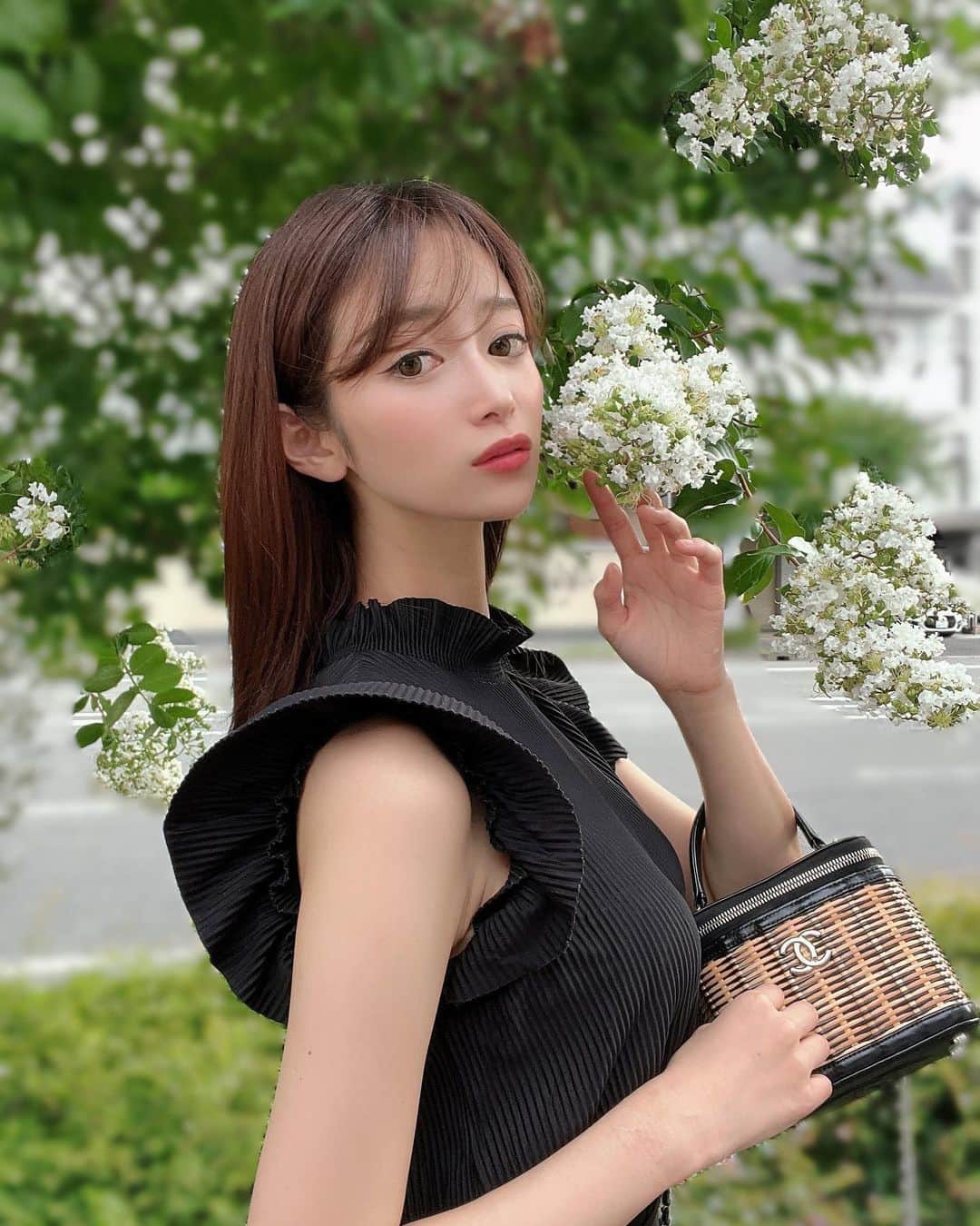 児玉菜々子さんのインスタグラム写真 - (児玉菜々子Instagram)「もしかして  もう梅雨明けて夏になった？🥺🍉🍧  #梅雨 #梅雨明け #夏 #夏休み #6月 #日常 #zara #chanel  #ジメジメ #暑い #私服 #久々の #投稿 #instagood  #instagram  #instalike  #instafashion  #followme」6月25日 17時44分 - nanaco.conana