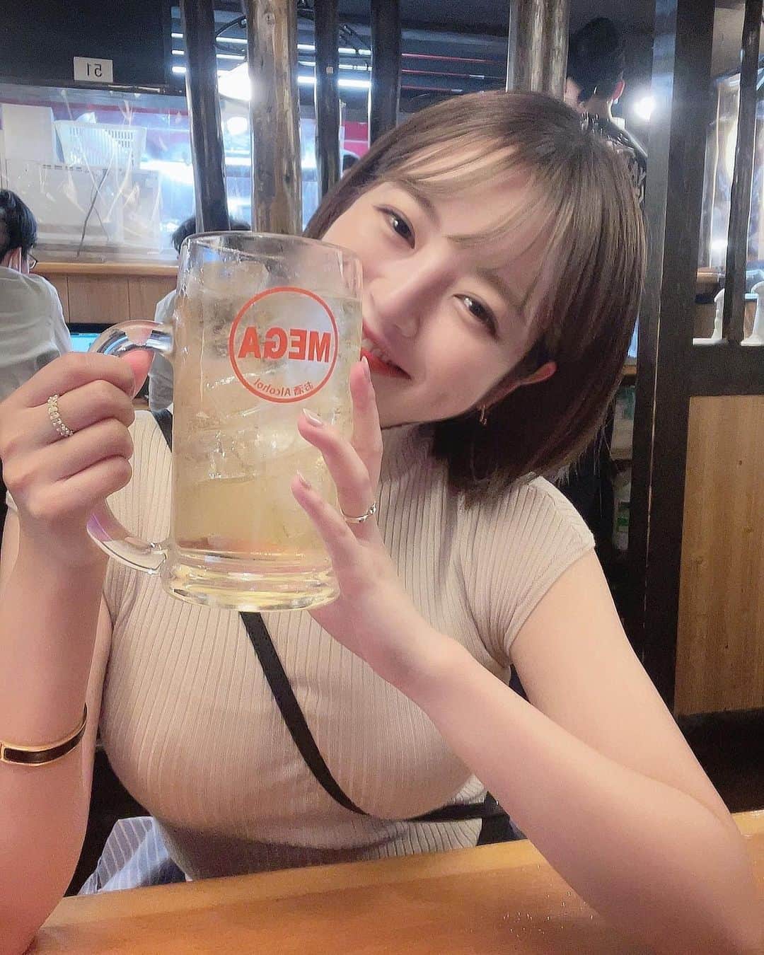 小森ほたるのインスタグラム：「ほろ酔いほたる🫢🍻」