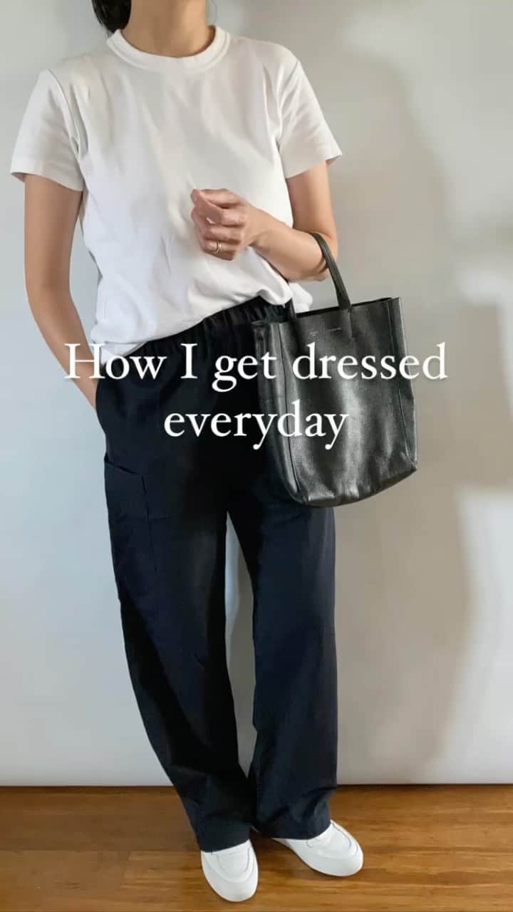 Matildaのインスタグラム：「How I get dressed everyday」