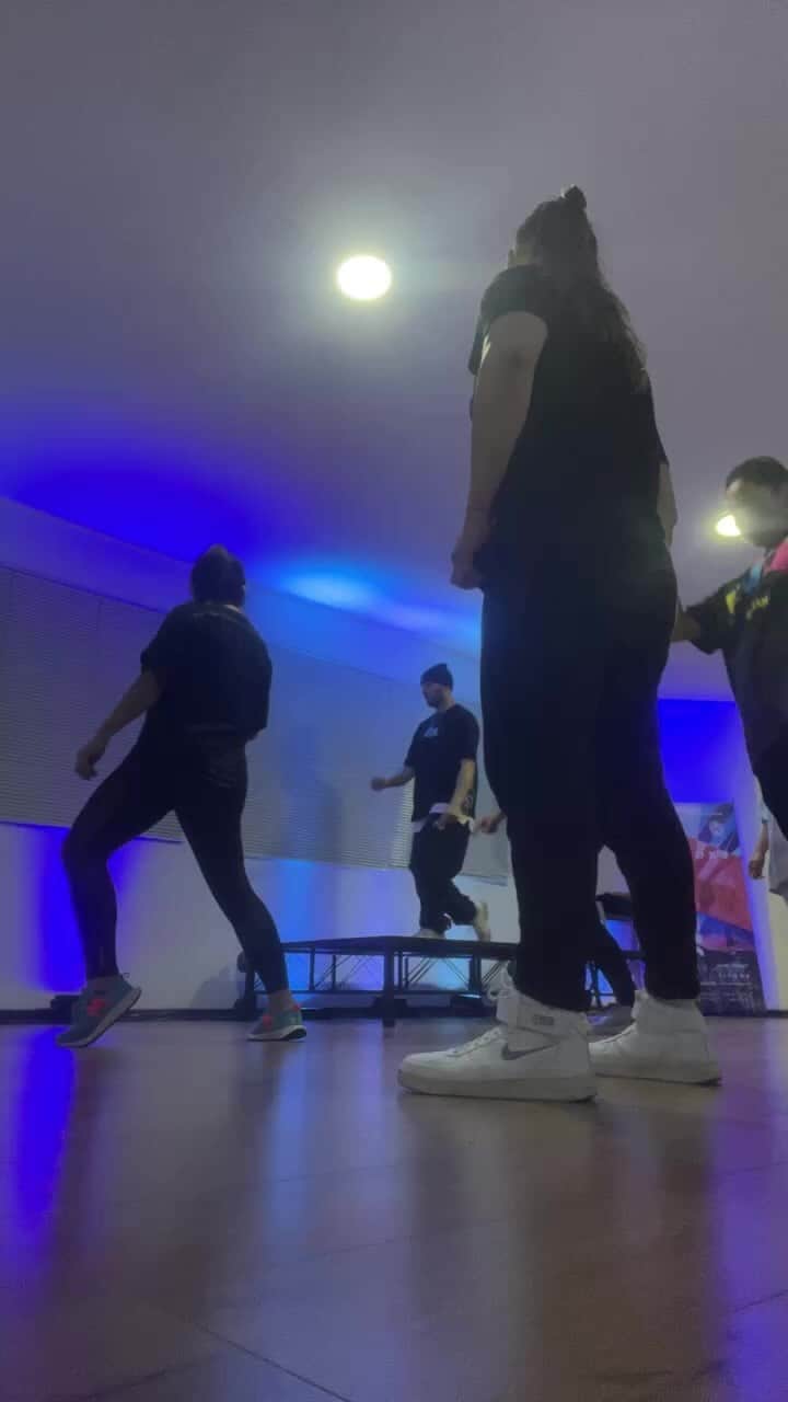 クラウディオ・リースのインスタグラム：「Clase de mi 🦆 @lagospato」
