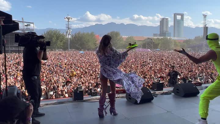 ベリンダのインスタグラム：「Gracias Monterrey! Me encantó estar aquí hoy, me llevo la mejor energía!! Los amo!!!」
