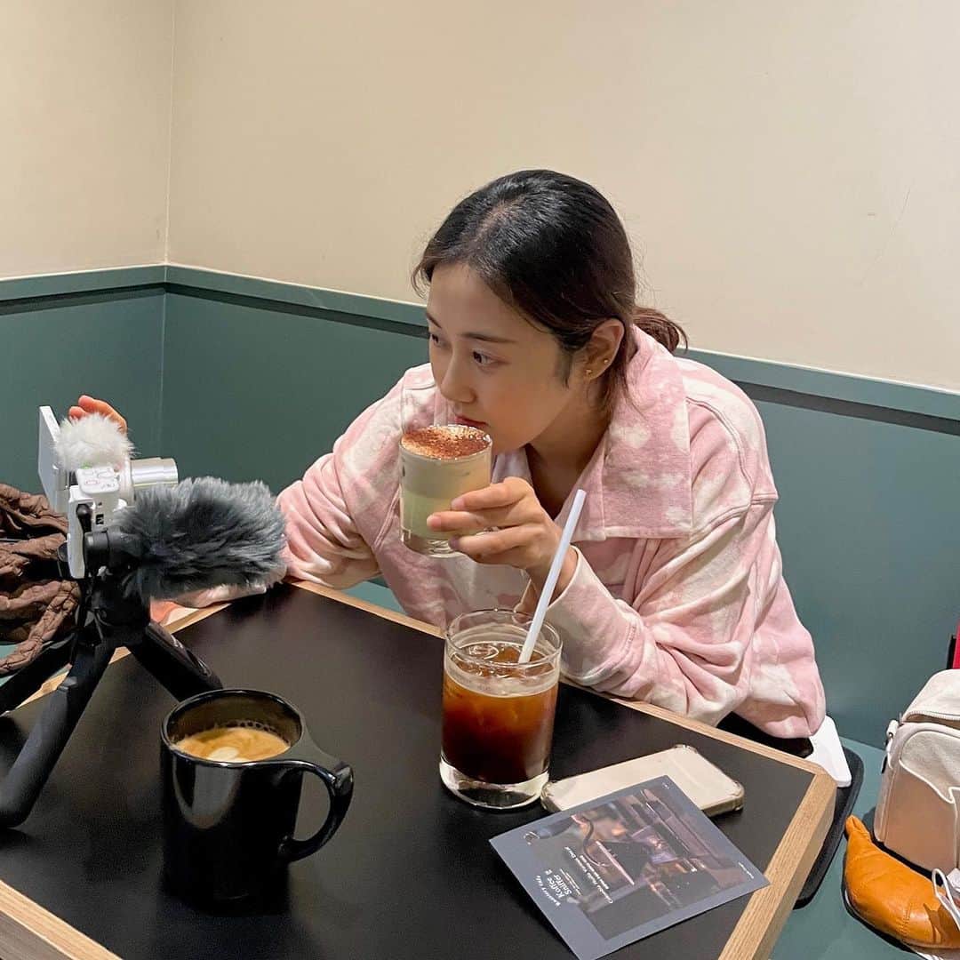 ガユンのインスタグラム：「🧸🎀」