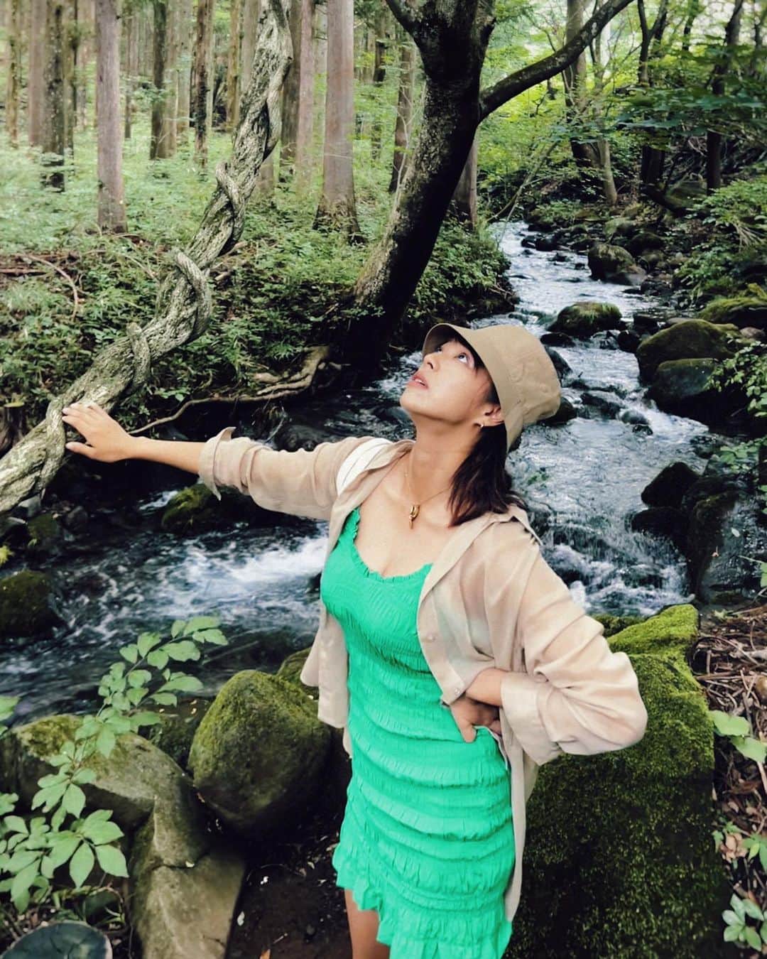 わちみなみのインスタグラム：「🌿✨  YouTubeアップしたから、是非みてね😊  #緑のカーテン」
