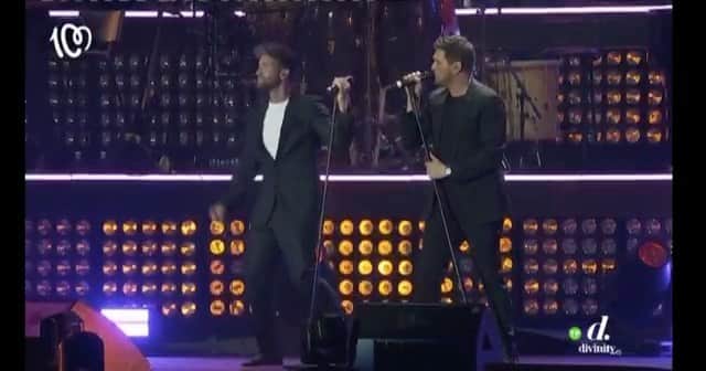 マイケル・ブーブレのインスタグラム：「Thank you Madrid! You hold a special place in my heart. And to my beautiful friend @pabloalboran… stop being so handsome, it’s not good for my ego.  @cadena100 #CADENA100Aniversario #cadena100」