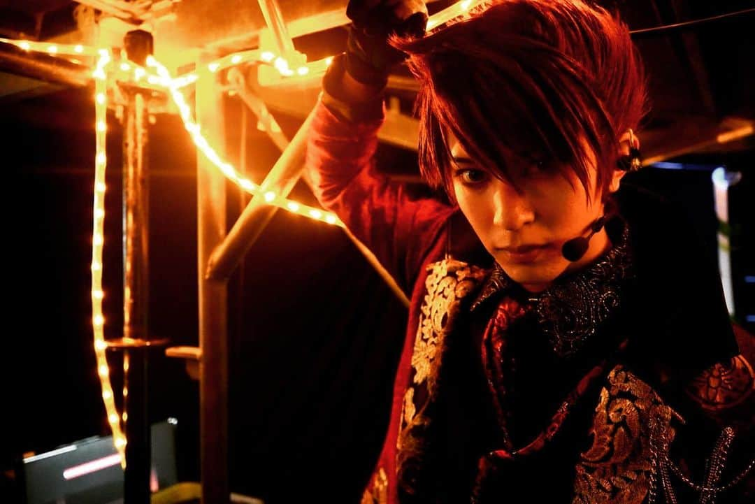 松島勇之介さんのインスタグラム写真 - (松島勇之介Instagram)「ミュージカル『刀剣乱舞』 ～真剣乱舞祭2022～  無事に全公演終了致しました‼️  江水散花雪から長いこと旅をしてきました。  色んなことがありました。  全部ひっくるめて最高です！！  大包平としての僕はどうだったでしょうか？  夢の舞台で戦えていたでしょうか？  色々思い出しながらゆっくり休みます😌  #刀ミュ #真剣乱舞祭2022  #大包平」6月26日 22時27分 - limitedyu