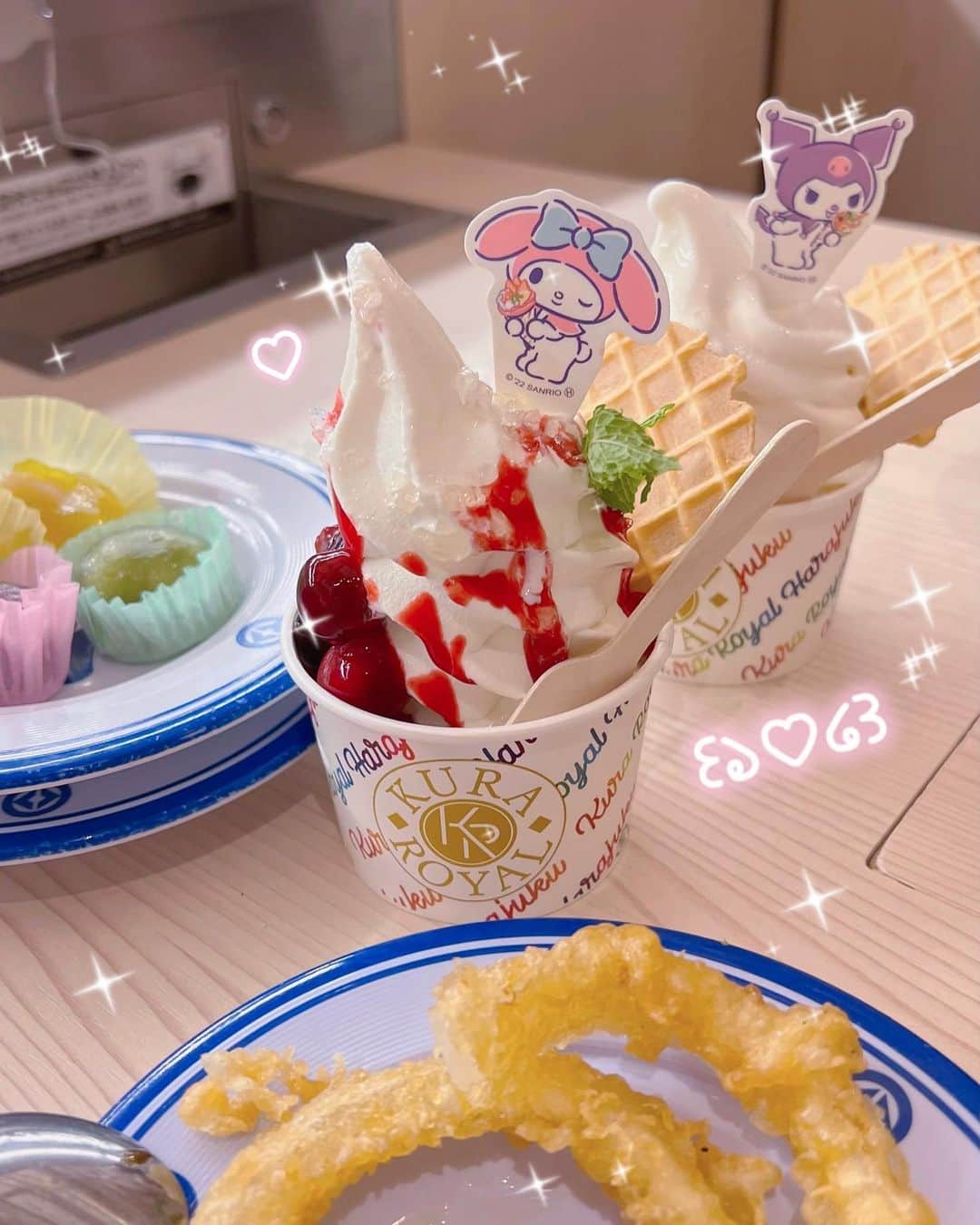 のインスタグラム：「🍦#くら寿司 #サンリオ #クレープ #mymelody #kuromi #マイメロ #マイメロディ #クロミ」