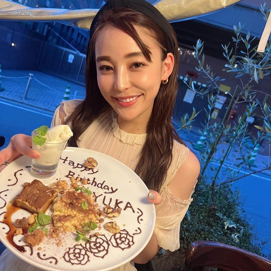 赤谷奈緒子さんのインスタグラム写真 - (赤谷奈緒子Instagram)「久々のいつメンさん達は 笑って笑って笑いすぎてw楽しすぎたね😮‍💨🤣💕 . . . @nanjoyuka_libera ♡ お誕生日おめでとう🎂🧡☺︎ . . #happybirthday  #次は全員集合したいね☺︎💕 #33歳も素敵な一年になりますように♡  #短い時間だったけど、皆ありがとう❤️」6月27日 9時22分 - naokoakatani