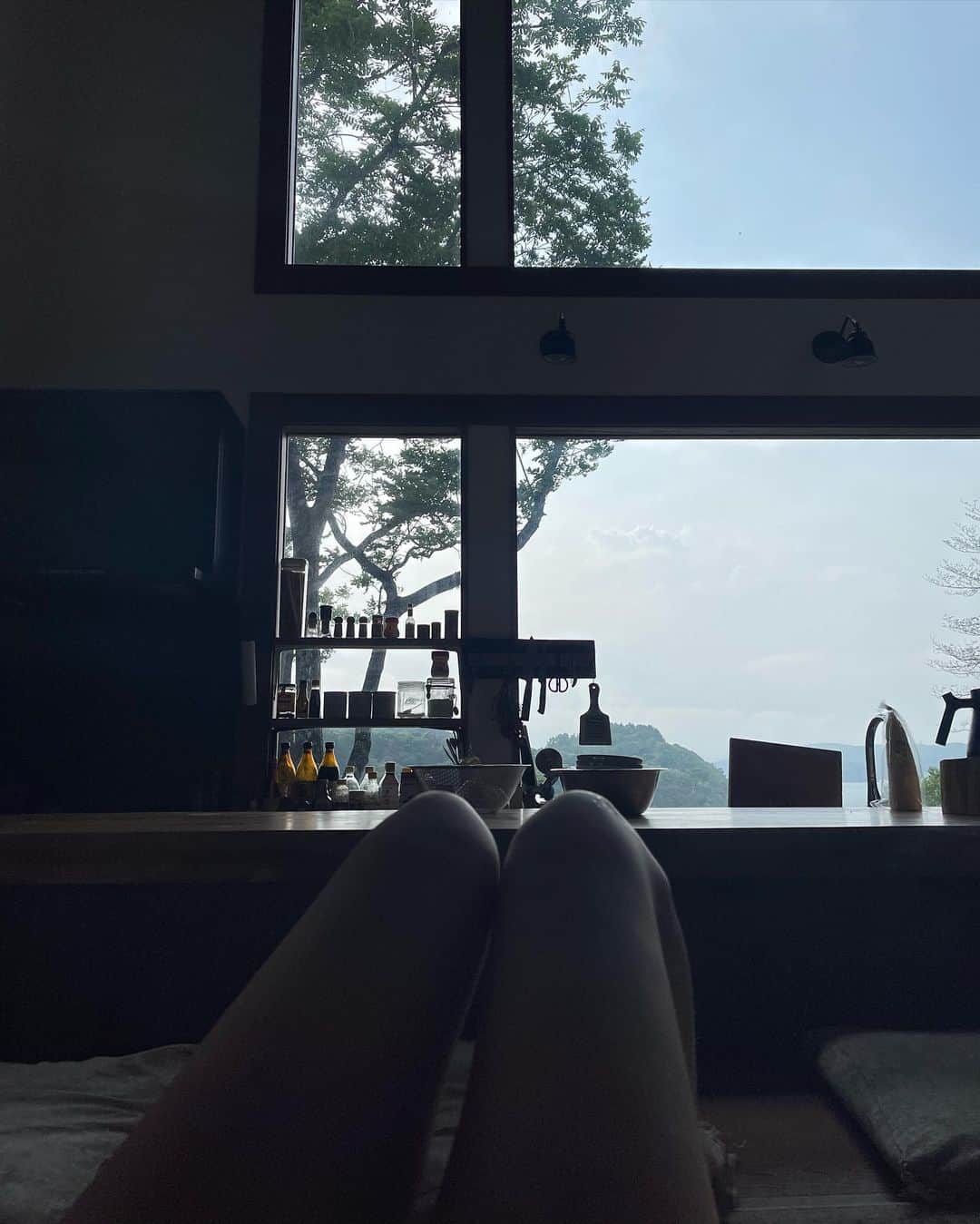 のインスタグラム：「私霧になっちゃったかと思った 外気浴、どんな天気でも最高だな〜 夏休み投稿お付き合い有難うございました🍉 もう長野が恋しいです。  #長野 #野尻湖 #サウナ」