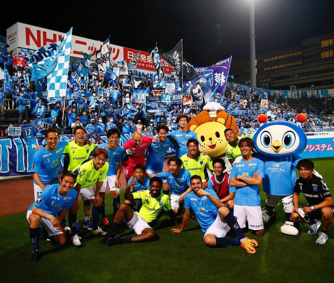 和田拓也のインスタグラム：「大きな2連勝👍 素晴らしい一体感！！ 暑い中応援ありがとうございました！  #横浜fc  #asics  #和田拓也」