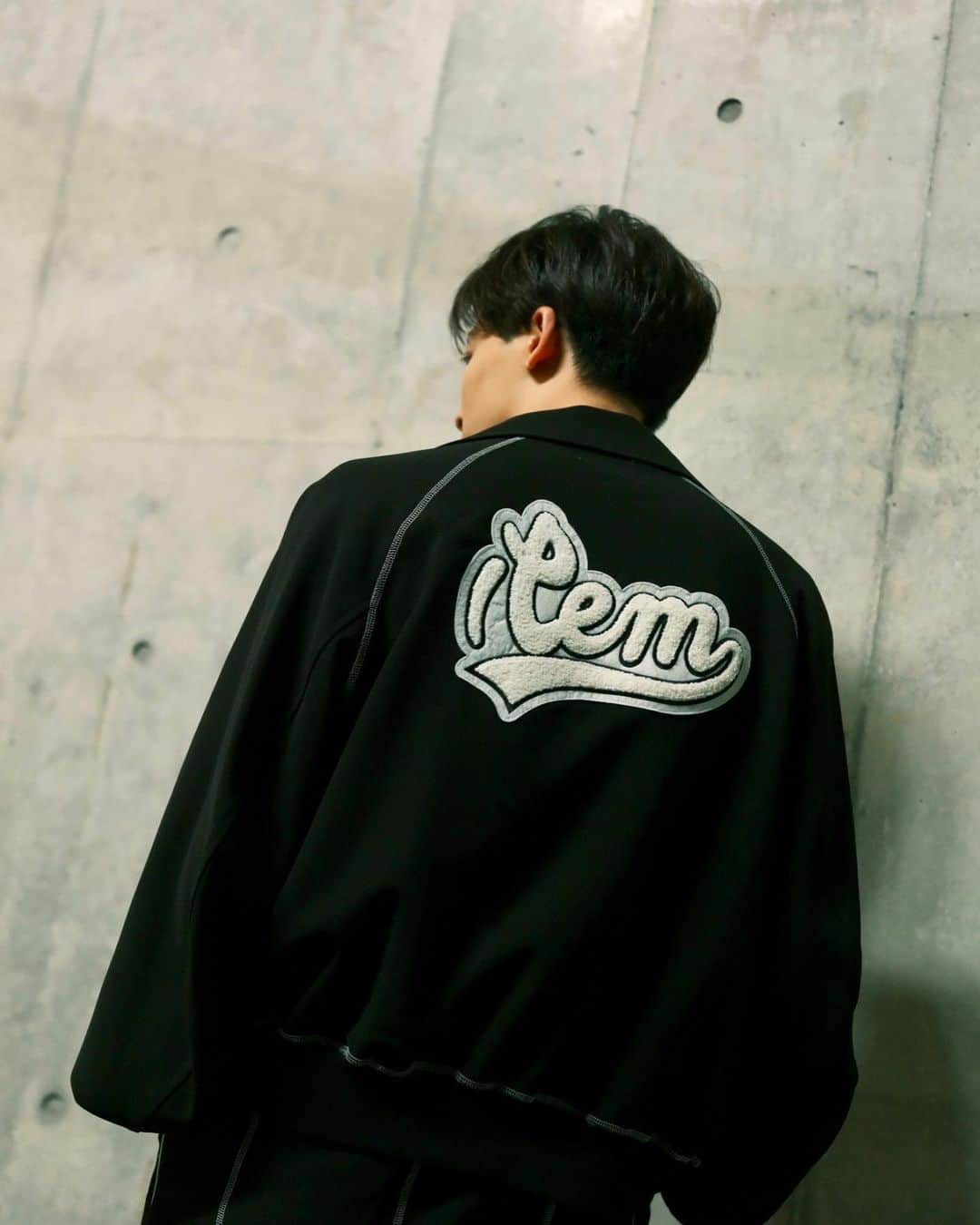 工藤大輝のインスタグラム：「@item_officialstore Season01 2022,06,28,21:00 release.」