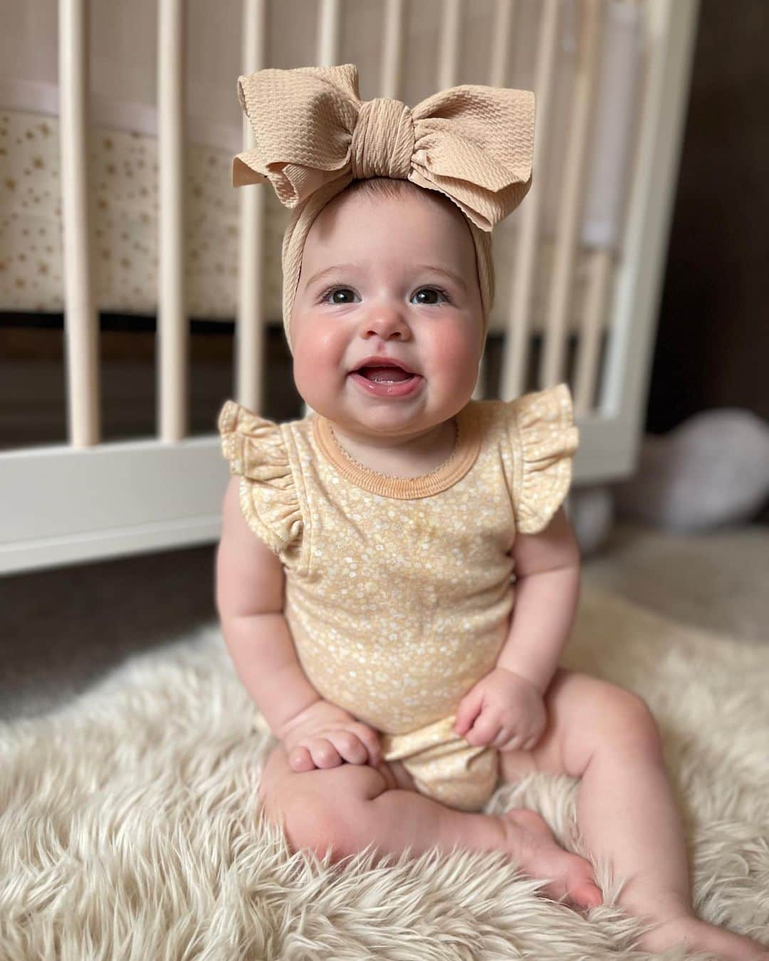 マルコ・ゴンザレスのインスタグラム：「ONE year with our little angel girl! Can’t believe how fast the time has gone, it’s truly life changing watching your baby grow. Happy birthday Gracie girl, I love you so so much.  Also, a special shoutout to mom of the year @_monicagonzales for everything you went through a year ago!」