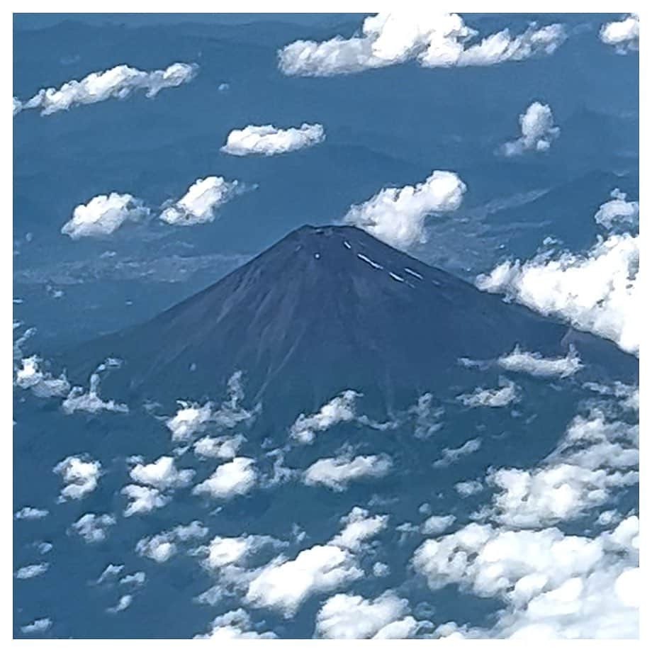 のインスタグラム：「今日の富士山🗻 . #富士山 #さだまさし #sadamasashi」