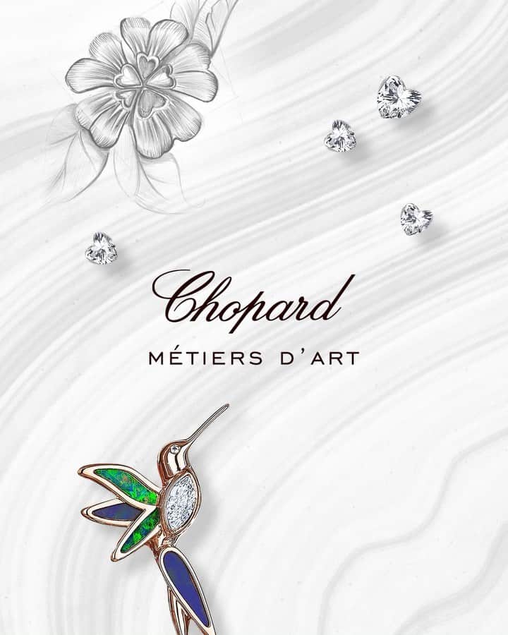 のインスタグラム：「Poetry in every detail and a precious bird in perpetual motion, at the flick of your wrist. The quintessence of Chopard craftsmanship, the Happy Sport Métiers d’Art Hummingbird edition comes in a limited edition of 8 pieces. #ChopardHappySport #ChopardSavoirFaire #LuxuryWatch」