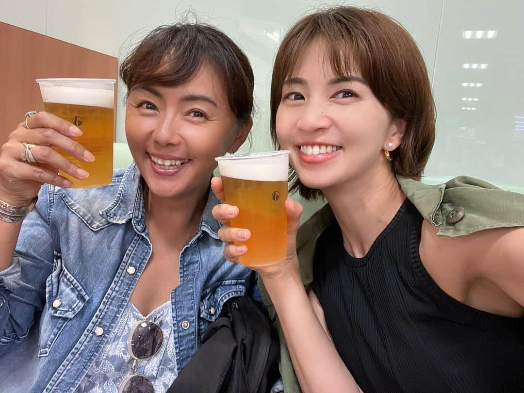 安田美沙子さんのインスタグラム写真 - (安田美沙子Instagram)「ロケ終わりにだいすきな りつこさんと乾杯🍻❤️❤️❤️」6月28日 18時32分 - yasuda_misako