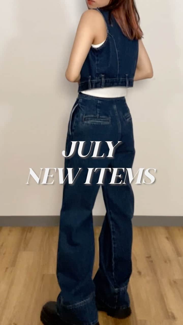 室原彩夏のインスタグラム：「LAGUA GEM 7月新作紹介🤍💦 ㅤㅤㅤㅤㅤㅤㅤㅤㅤㅤㅤㅤㅤ #laguagem」