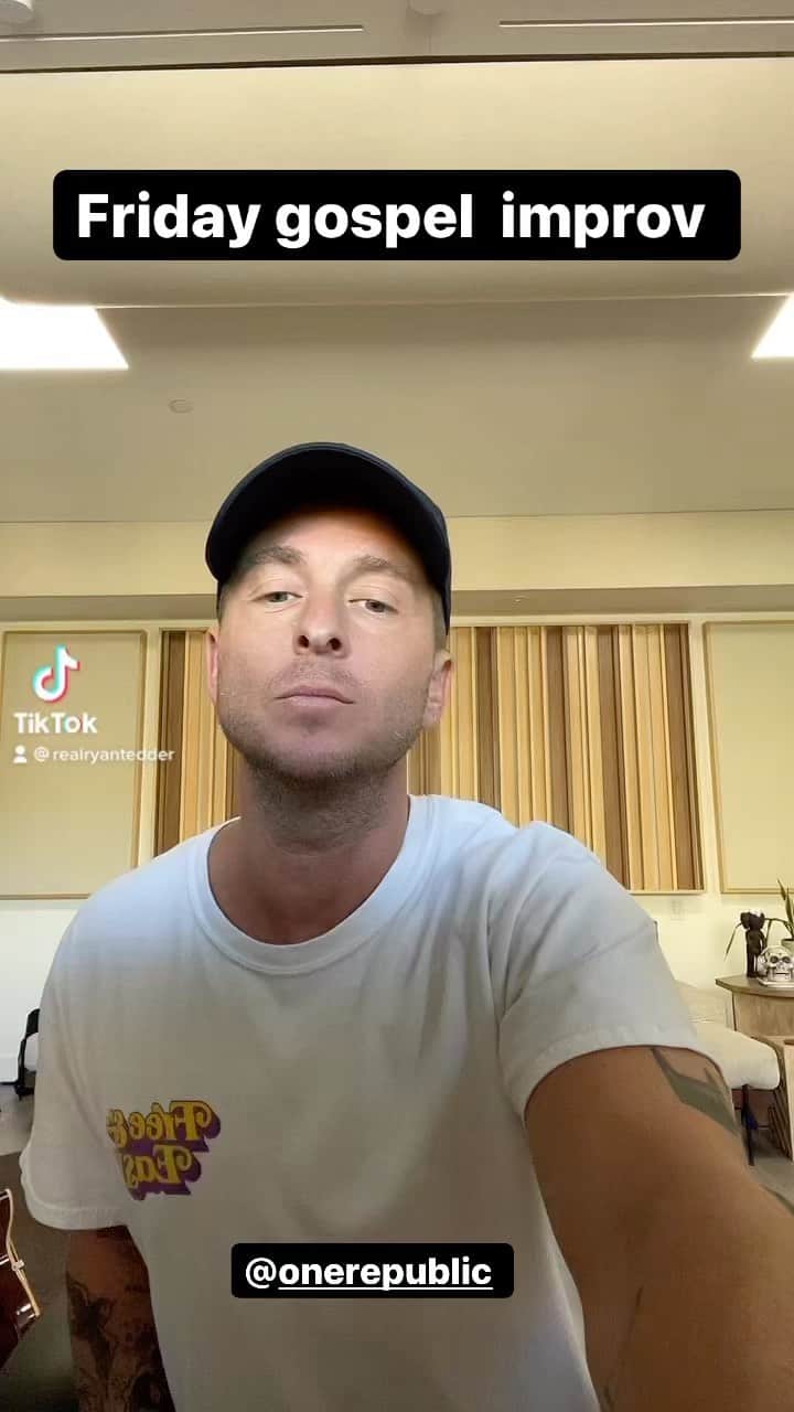 ライアン・テダーのインスタグラム