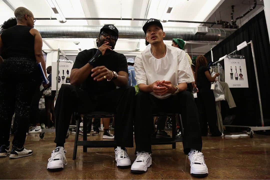パブリックスクールのインスタグラム：「In the cut like peroxide…always observing and constantly learning. Thank you @made for having us back to help intro the world to the new wave of NY greatness. We’ll be back but for now just seckle.   #MADExPayPal」