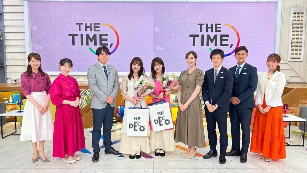 鈴木 みな・まりあさんのインスタグラム写真 - (鈴木 みな・まりあInstagram)「・ TBS「THE TIME,」水曜レギュラーを卒業しました🕊 THE TIME,の皆さんに支えられて 視聴者の皆さんの温かい声に元気をもらって 今日まで頑張れました☺️🙏🏻 9ヶ月間本当にありがとうございました💐  （皆さん沢山のメッセージありがとうございます🙏🏻♡ LINEニュースに載っているみたいで嬉しいです☺︎）  #thetime_tbs #鈴木みなまりあ」6月29日 12時54分 - suzuki_mina_maria