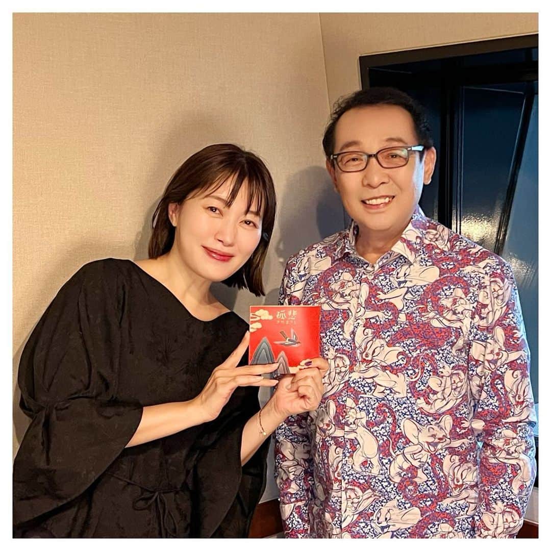 のインスタグラム：「明日の📻 「坂本美雨のディアフレンズ」 6月30日（木）11:00～11:30 TOKYO FM（JFN系38局ネット） http://www.tfm.co.jp/dear/ . #坂本美雨 #坂本美雨のディアフレンズ  #さだまさし #sadamasashi #孤悲 #tokyofm  #jfn」