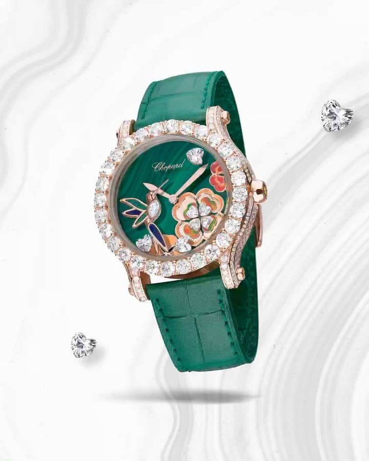 のインスタグラム：「A mesmerizing work of art. The Happy Sport Métiers d’Art Hummingbird edition fascinates and draws you into its colourful dial. Everything about it is the result of boundless creativity and an innate taste for perfection, the very essence of what sets the Maison’s Ateliers apart.  This watch is crafted from Ethical 18-carat rose Gold and set with 7.87 carats of diamonds.  #ChopardHappySport #ChopardSavoirFaire #LuxuryWatch」