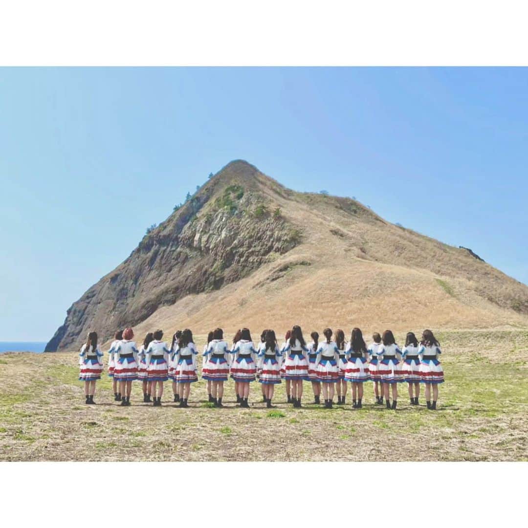 三村妃乃さんのインスタグラム写真 - (三村妃乃Instagram)「🦋   NGT48 1stアルバム『未完成の未来』  本日リリースです໒꒱·*  NGT48 の"いままで"と"これから"がつまっています。 たくさんの名曲を楽しんでね！︎☺︎   #NGT48  #未完成の未来」6月29日 23時21分 - hino_yuiitsu62
