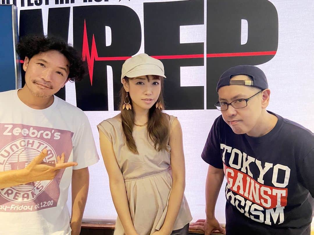 MAYUMIのインスタグラム：「Zeebra's  LUNCH TIME BREAKS SCHOOL OF HIPHOP🙌  @wrepradio   1時間あっという間に過ぎてしまい、話し足りなかったです😂 続きのお話しは #17live で😆  その後のKEN-BOさんの選曲がよくて、何曲かチェックしちゃいました🎧👏😍  スタッフの皆さま、お世話になりました✨ #wrep」