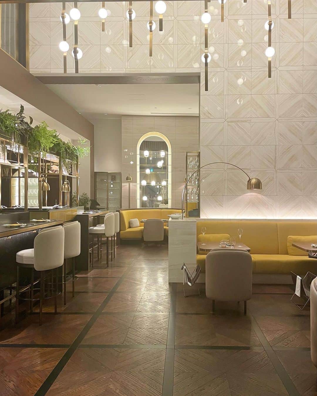 牧野結美のグルメインスタ