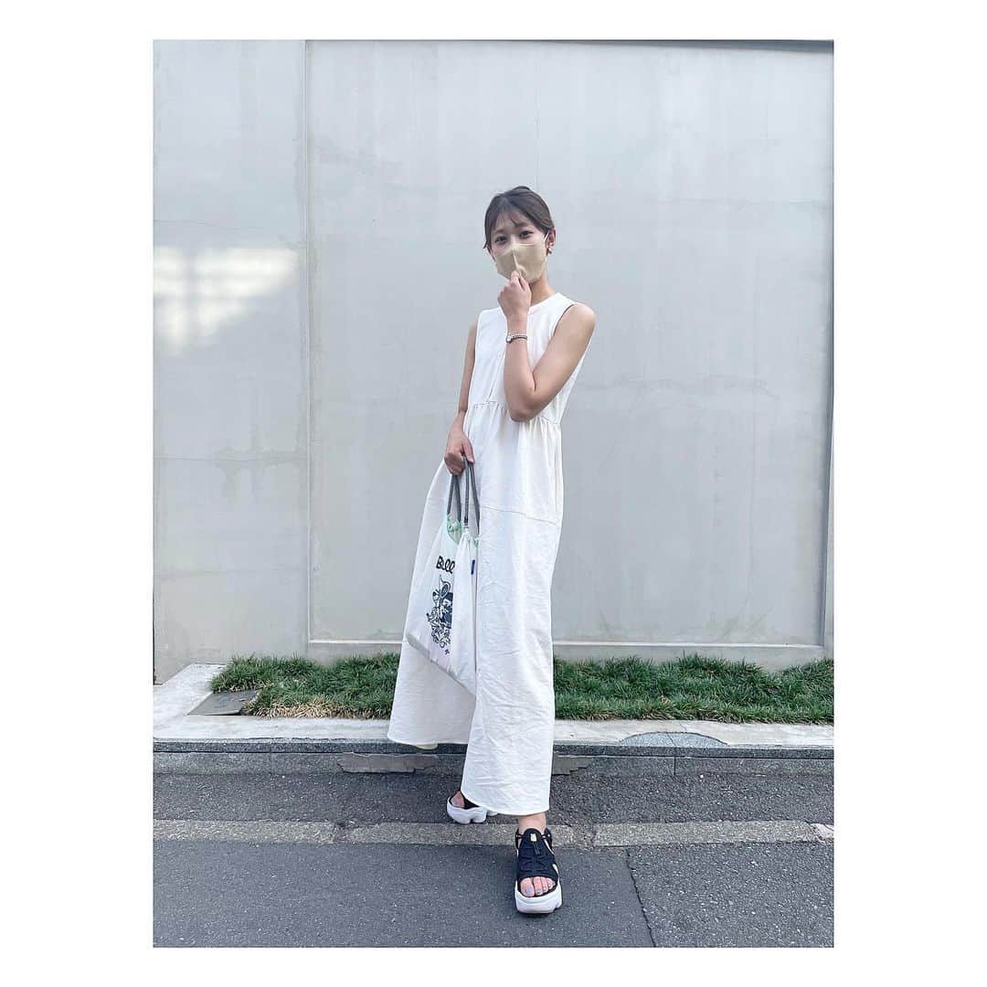 山本里咲のインスタグラム：「このカバンが本当にお気に入り！」