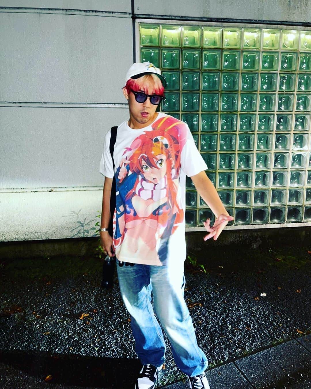 世界さんのインスタグラム写真 - (世界Instagram)「東京ドーム２日間本当に最高でした。 ありがとうございました🙏 体調にはみなさん気をつけてお過ごしください🙏 #EXILE #POWEROFWISH」7月14日 21時50分 - exile_sekai_official