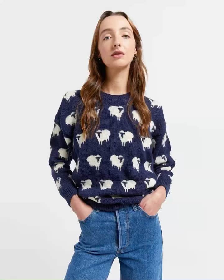 カレンウォーカーのインスタグラム：「The @DoveHospiceNZ x Karen Walker hand knit pop-up is back at KW Newmarket tomorrow, opening at 9.30am!   Now in its fourth year, the pop-up showcases just some of the pre-loved gems that can be found in Dove Hospice Shops. Karen and the team at Dove have combed through the generous donations to the charity to present an eclectic edit of quality hand knitted wool sweaters, blankets and accessories for adults and children. Each piece is one-of-a-kind, but all feature a common thread; they were lovingly made and worn before being donated to Dove.  The knits will retail for $80 (adults’ sweaters), $35 (children’s sweaters), $35 (blankets) and $20 (accessories) and all the money raised from sales will go to Dove Hospice & Wellness.」