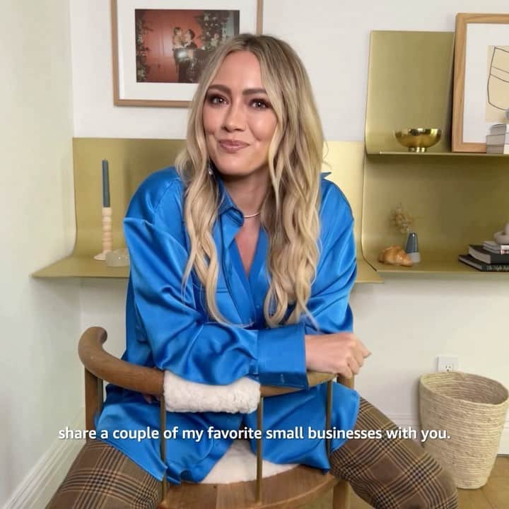 ヒラリー・ダフのインスタグラム：「Enter the Prime Day sweepstakes #ad on @Amazon's site for a chance to win epic prizes - then, shop from small businesses selling in Amazon's store now through 7/11/22 for additional entries. For every $1 you spend with a small business, you'll earn 1 additional entry (up to $1500). Look for the small business badge to quickly identify products from small business brands or check out my small business picks for some incredible finds! Visit amazon.com/primedaysweepstakes to enter now! No Purchase Necessary. #SupportSmallWithAmazon」
