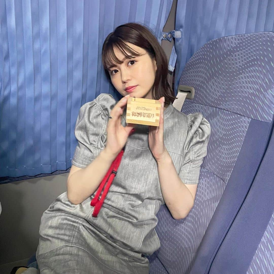 井口綾子さんのインスタグラム写真 - (井口綾子Instagram)「明日7月1日(金)15:40〜 テレビ東京『よじごじDAYS』に出演します🤍 西村和彦さんと御酒印巡りの旅第二弾をさせていただきました〜！🍶  美味しいご飯と、美味しいお酒、最高でした🥺🌈 幸せなロケでした🥺」6月30日 17時08分 - ayako_inokuchi