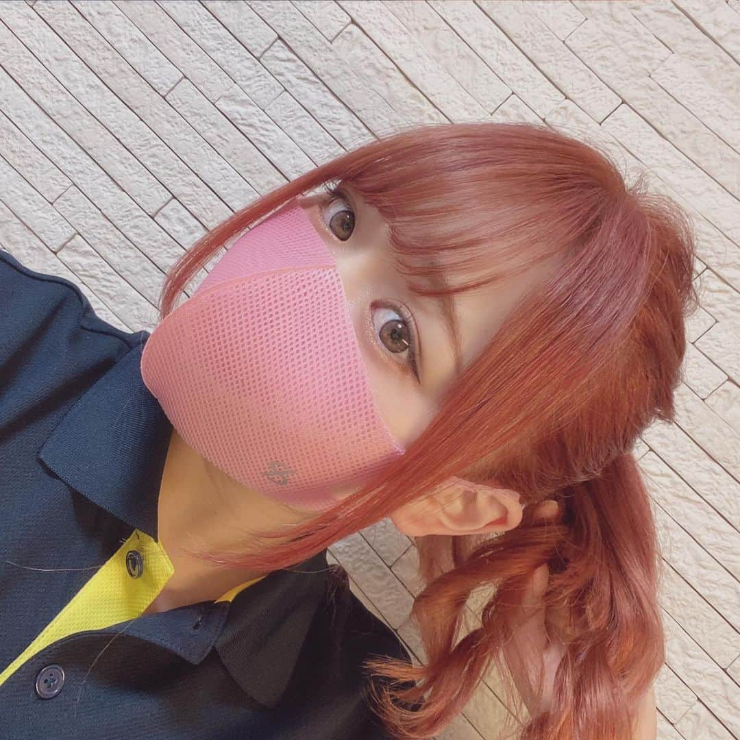 川﨑由意さんのインスタグラム写真 - (川﨑由意Instagram)「⁡ somaticマスクプレゼントキャンペーンは今日で終了致しました！ ⁡ 沢山のご応募ありがとうございました🥰 ⁡ @somatic.official 様から当選連絡が来た方おめでとうございます💝！ (⚠️私の偽アカウントからDMでマスク当選しましたというのが送られている方は、それは偽物ですのでお気をつけ下さい！当選された方は必ず　@somatic.official 様のアカウントからDMが来ます！) ⁡ 残念ながら外れてしまった方へ… 朗報です✨ ⁡ somatic様のオンラインストアで使える、私専用のクーポンコードをお届けします！ クーポンコード:YUG39 ⁡ 10%オフクーポンです🥺 2枚目の投稿を確認してね！ 7月30日までなのでお気をつけください！ ⁡ 皆様もボウリングする時や運動する時 是非somaticマスク使ってみてください🥰 ⁡ #somatic #ソマティック #somaticマスク #ソマティックマスク #スポーツマスク #トレーニングマスク #マスク#川崎由意#川﨑由意#ボウリング#pリーグ#プロボウラー」6月30日 20時24分 - yui533