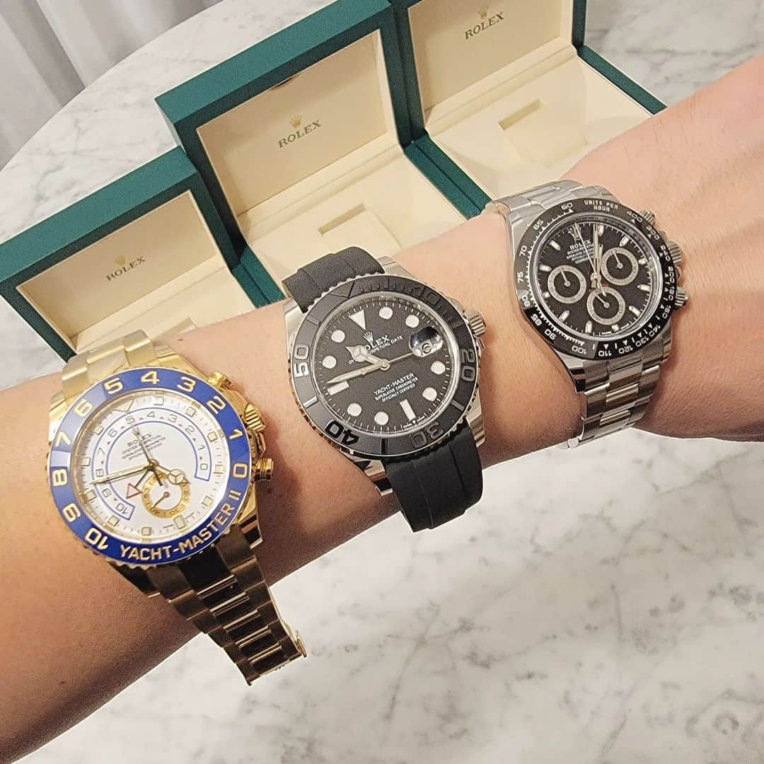 K.Tのインスタグラム：「2022.06.30  全部かっこいいけど 本命じゃない🙍  #rolex #daytona  #yachtmaster  #yachtmaster2」