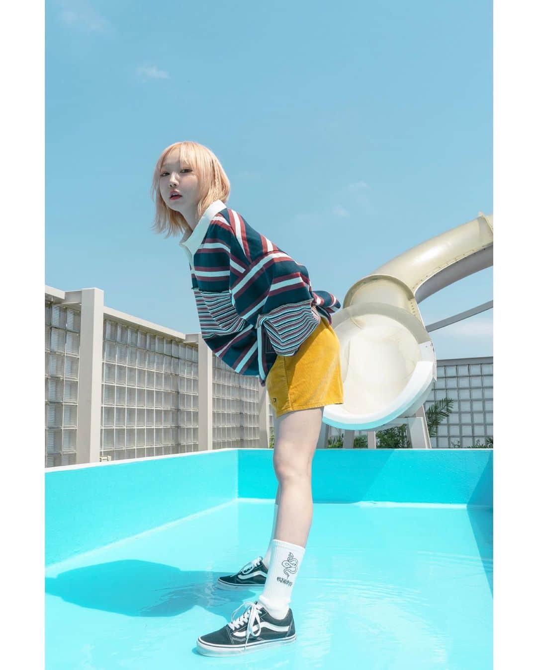 板橋よしえのインスタグラム：「. 𝗵𝗼𝗻𝗲𝘆 𝗯𝘂𝗻𝗻𝘆 𝗖𝗮𝗻𝗱𝘆 𝗧𝗶𝗺𝗲 𝗔𝗬𝗔𝗠𝗢 𝗶𝗻 𝘁𝗵𝗲 𝗽𝗼𝗼𝗹 𝘀𝗶𝗱𝗲 ・・・・・・・・・・・・・・・・・・・・・・・・・ @ayamooooooooo」