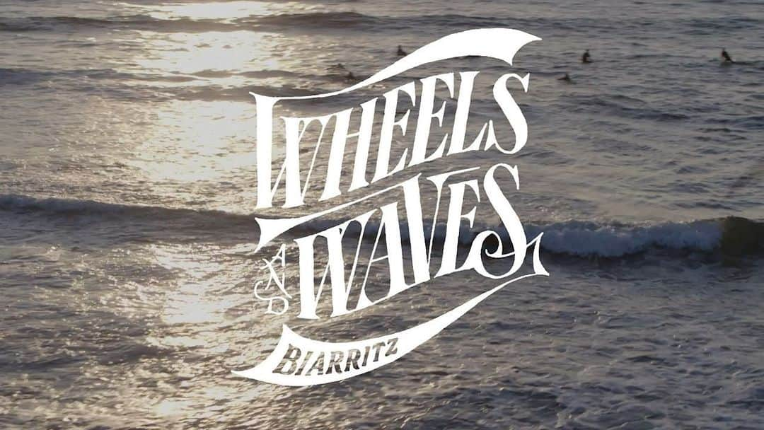 ブライトリングのインスタグラム：「Watch as we unveil the all-new Superocean at Wheels & Waves Festival in Biarritz. The sporty sea watch has been a staple of our brand since the 1950s. Now it’s redesigned and ready to take you from sea to shore with vibrant new dial colors, three case materials (including bronze) and a limited edition co-designed with surfing G.O.A.T. Kelly Slater.  Check the new Superocean collection link in bio. ⠀ ⠀ ⠀ ⠀ ⠀ ⠀ ⠀ ⠀ ⠀ ⠀ ⠀ ⠀ ⠀ #breitling #squadonamission #superocean #divingwatch #surfersquad #luxury #swissmade #watches #kellyslater #surf」