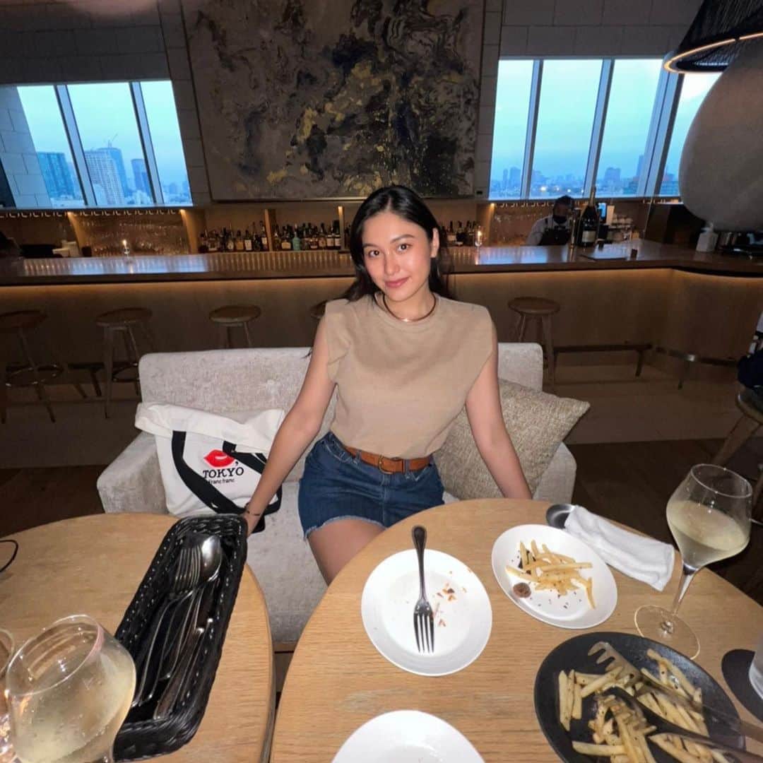 モラレスしれなのグルメインスタ