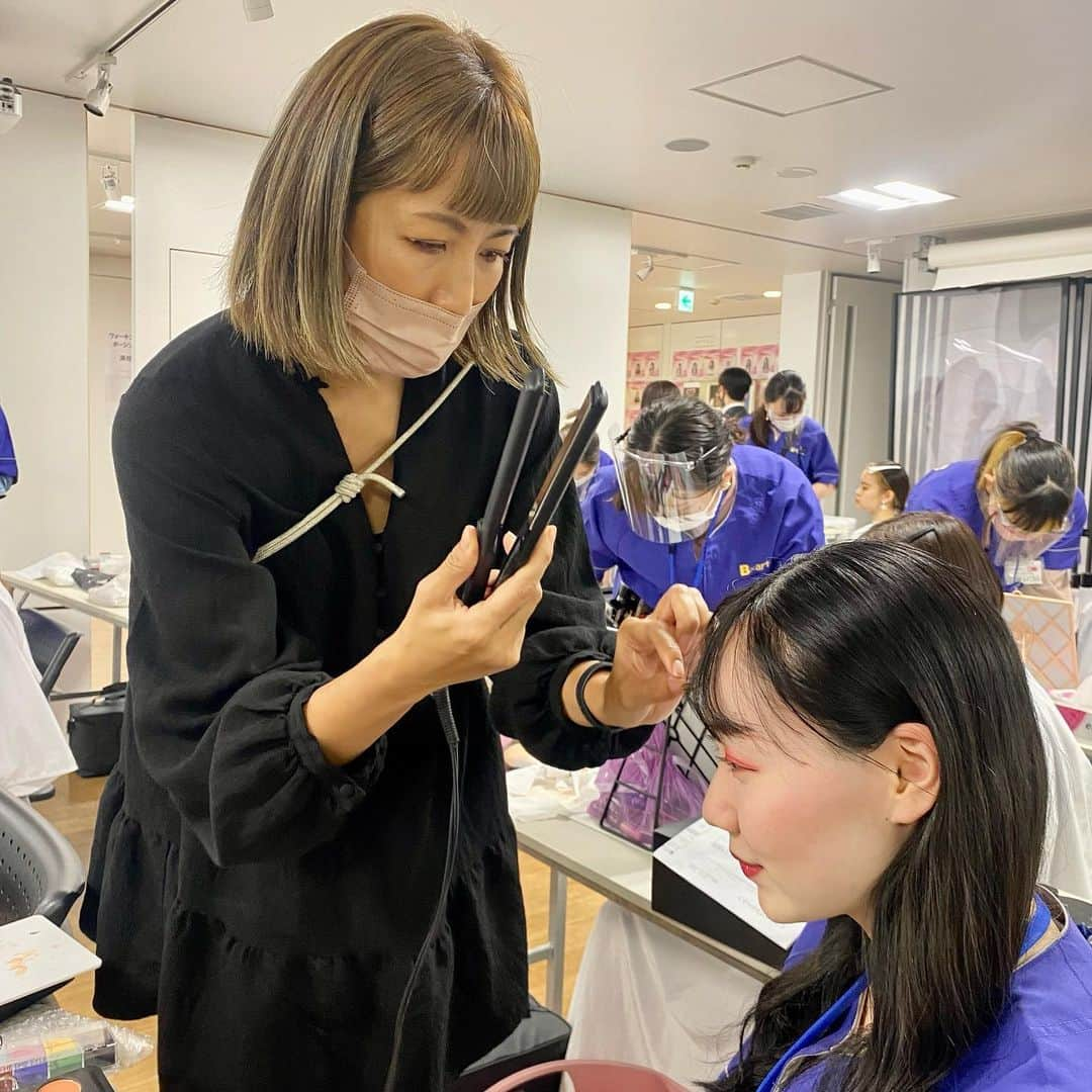 東京ビューティーアート専門学校のインスタグラム