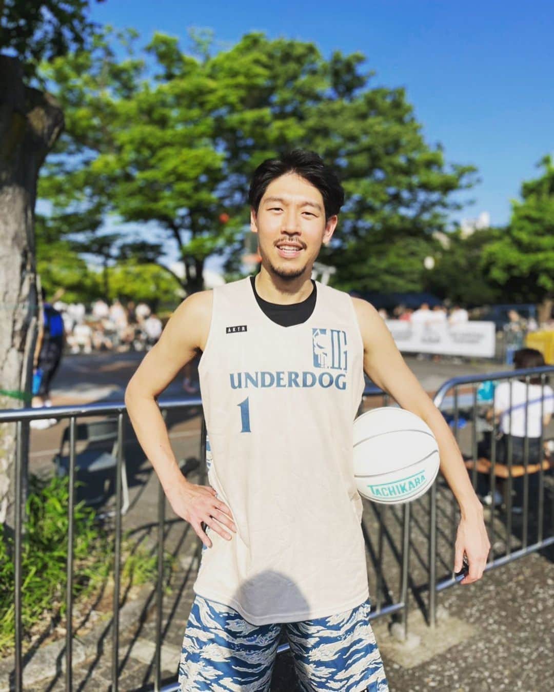 長谷川惠一のインスタグラム：「7月ですね〜🎋  7月といえば、『バチェロレッテ・ジャパン』シーズン2配信まであと少し🌹  夏よりあついバチェロレッテ2🌞  皆さまお見逃しなく💁‍♂️  #7月7日配信スタート #バチェロレッテ #thebachelorette #バチェロレッテ2 #thebachelorette2 #アマゾンプライム #amazonprime」