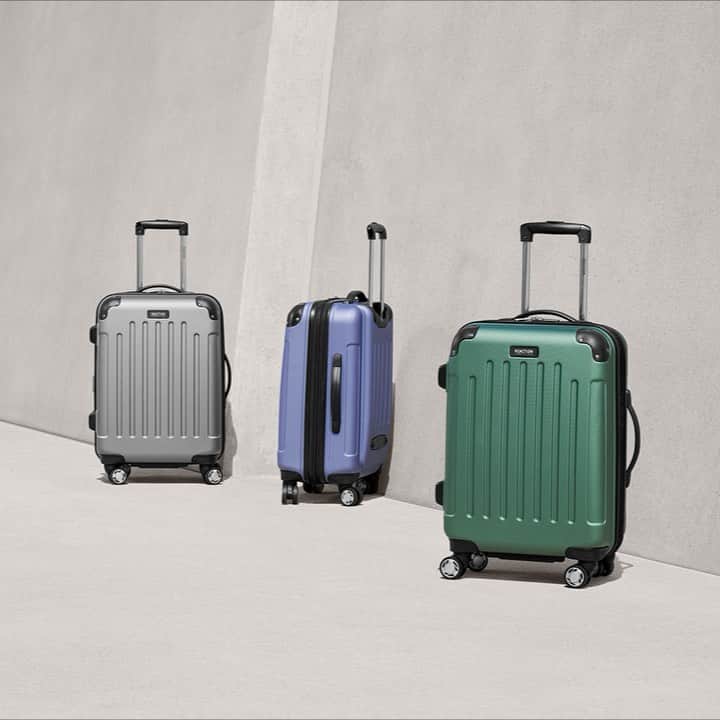 ケネスコールのインスタグラム：「We hope your vacation goes as smoothly as our Renegade luggage. Each piece is packed with modern style, mobility, and durability. #KennethCole #travel」