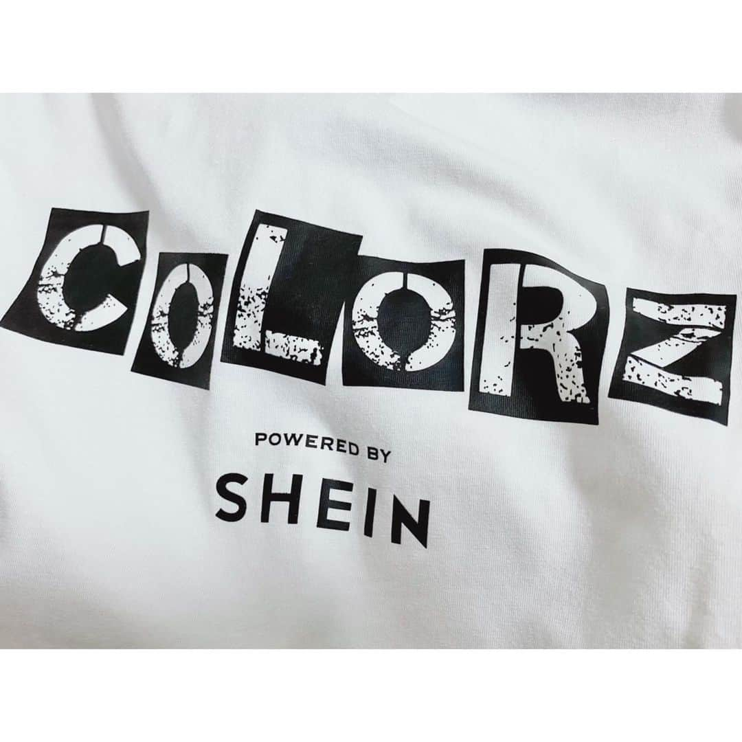 三村妃乃のインスタグラム：「#colorzwithshein」