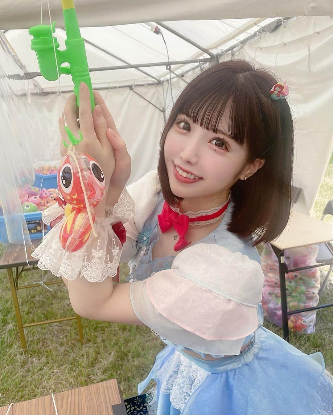 妃美穂さんのインスタグラム写真 - (妃美穂Instagram)「🧜‍♀️  日焼け止めでカメラが曇っちゃってる , , アリエルつけてるけど可愛いでしょ🧜‍♀️💓 , , #アイドル #地下アイドル #地下アイドル好きと繋がりたい #セルカ #他撮り #selca #いいね返し #あざとい系女子 #自撮り界隈 #自撮り界隈と繋がりたい  #instagood #l4l #followme #赤髪 #ヘアメ #韓国美人 #アニメ好きな人と繋がりたい #ボブ #ボブアレンジ #夏フェス #夏ヘアカラー #韓国好きな人と繋がりたい #可愛い人と繋がりたい #地雷女 #アニメ好きな人と繋がりたい #夏服コーデ #可愛い女の子 #可愛い女の子と繋がりたい #気軽にフォローしてください #いいねした人で気になった人フォロー」7月2日 17時28分 - miho_kisaki