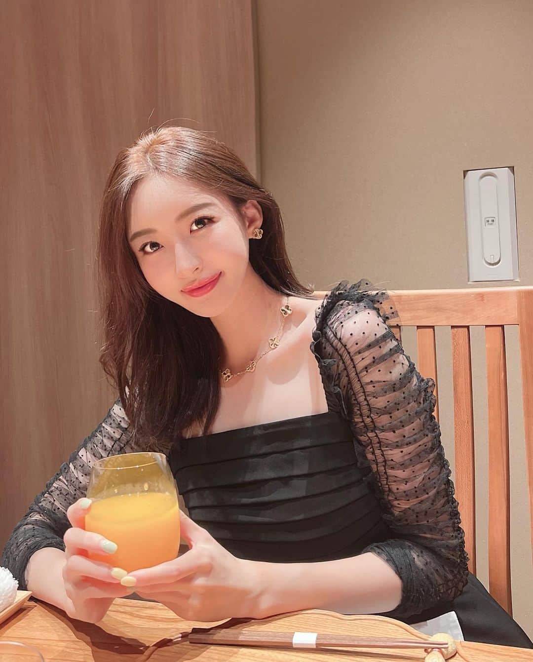 のインスタグラム：「えへへ 可愛いワンピでおしゃれした日💖」