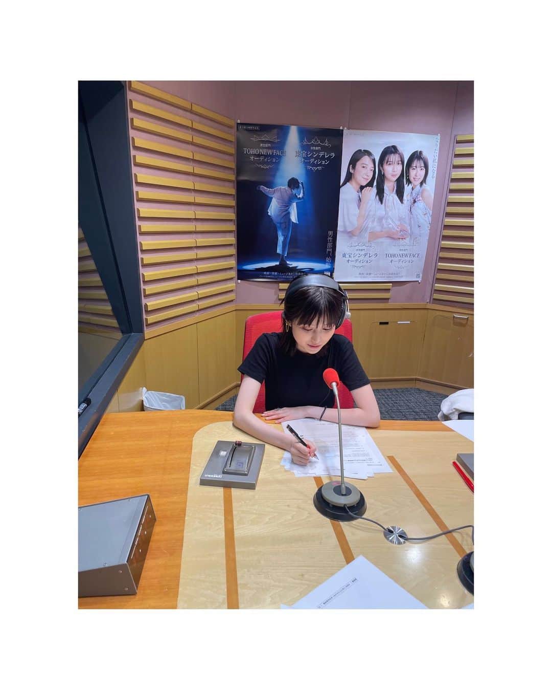 福本莉子のインスタグラム：「⁡ ⁡ 「福本莉子のオールナイトニッポン0」 本日7/2(土) 27:00~放送です！ ⁡ 1人で頑張って2時間喋ったので是非聴いてください😂」